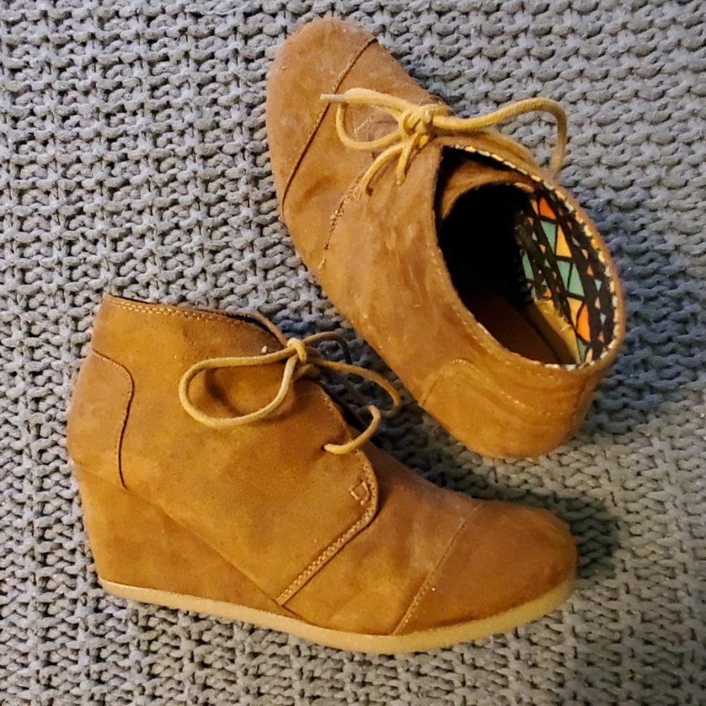 Wedge Boots